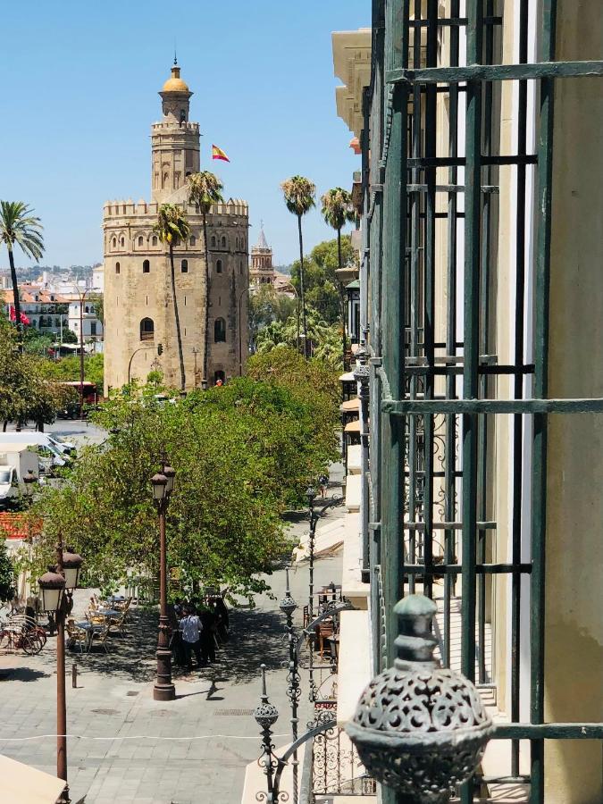 Hotel Tayko Sevilla Bagian luar foto