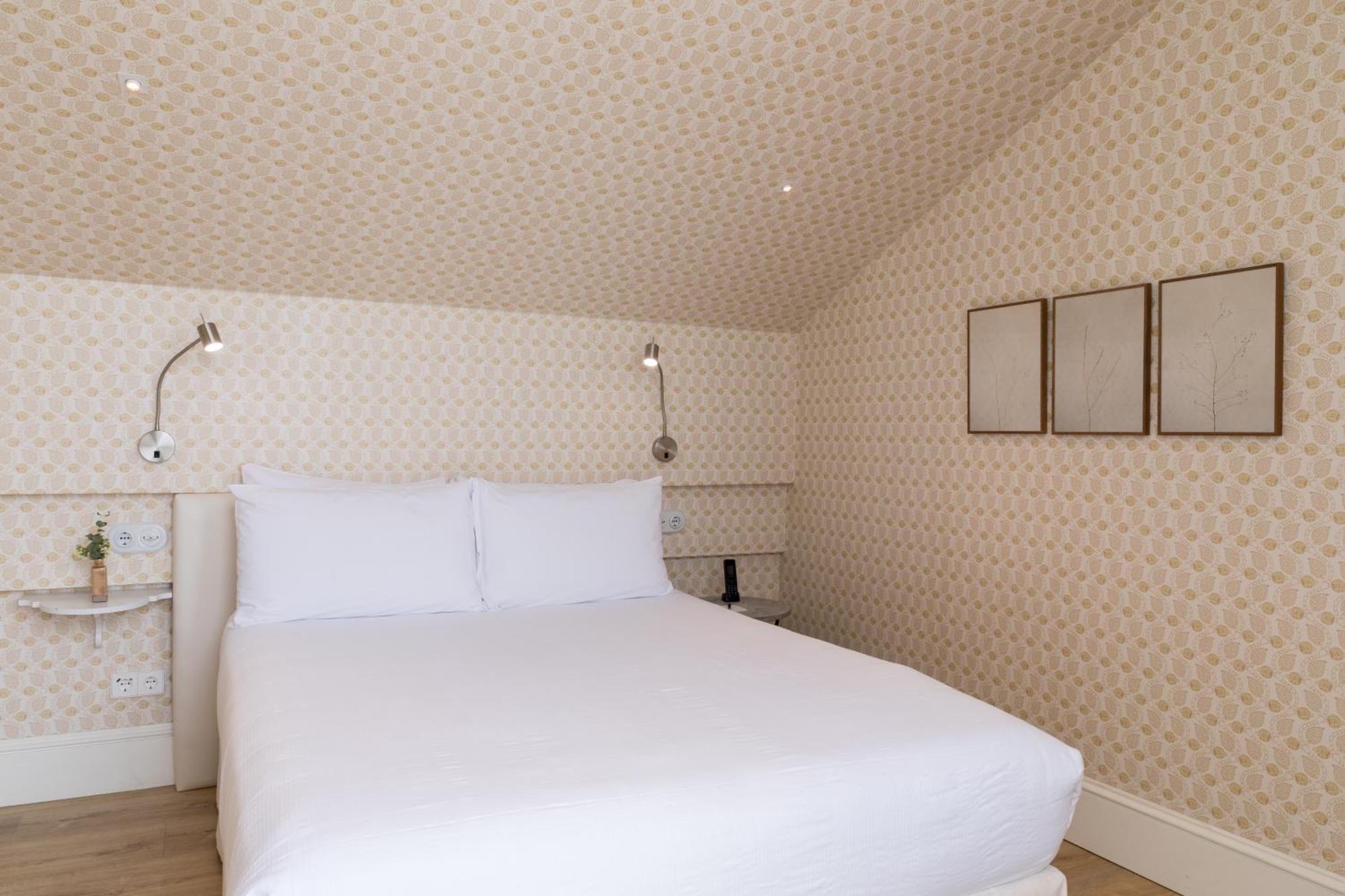 Hotel Tayko Sevilla Bagian luar foto