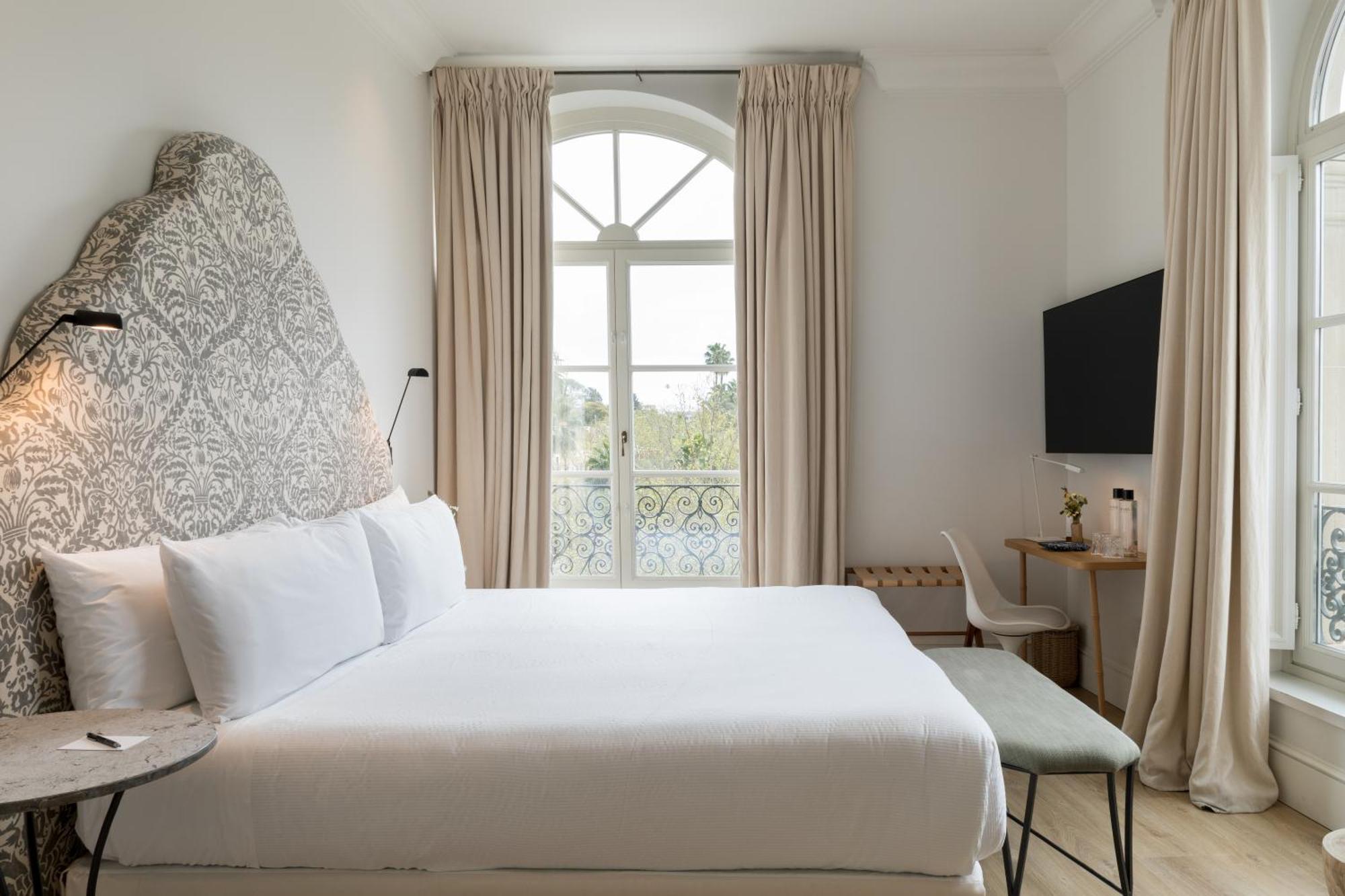 Hotel Tayko Sevilla Bagian luar foto
