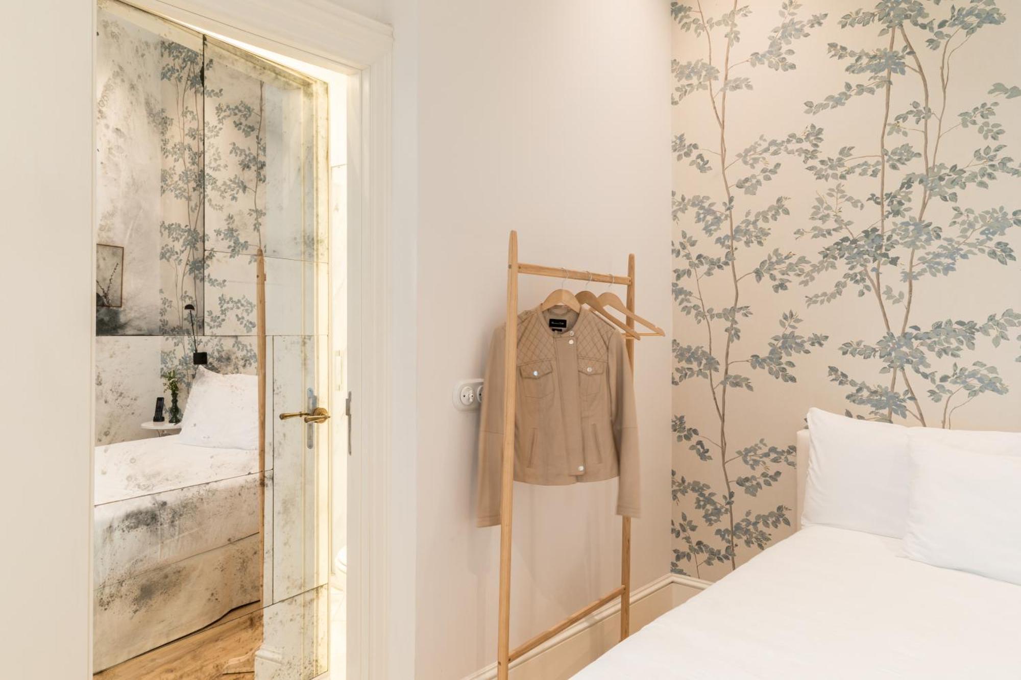 Hotel Tayko Sevilla Bagian luar foto